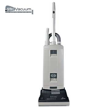 Upright Vacuum: Sebo Essential G4 #90406AM